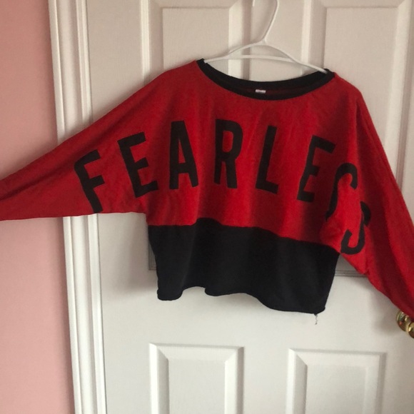 Justice sweater - Picture 1 of 3